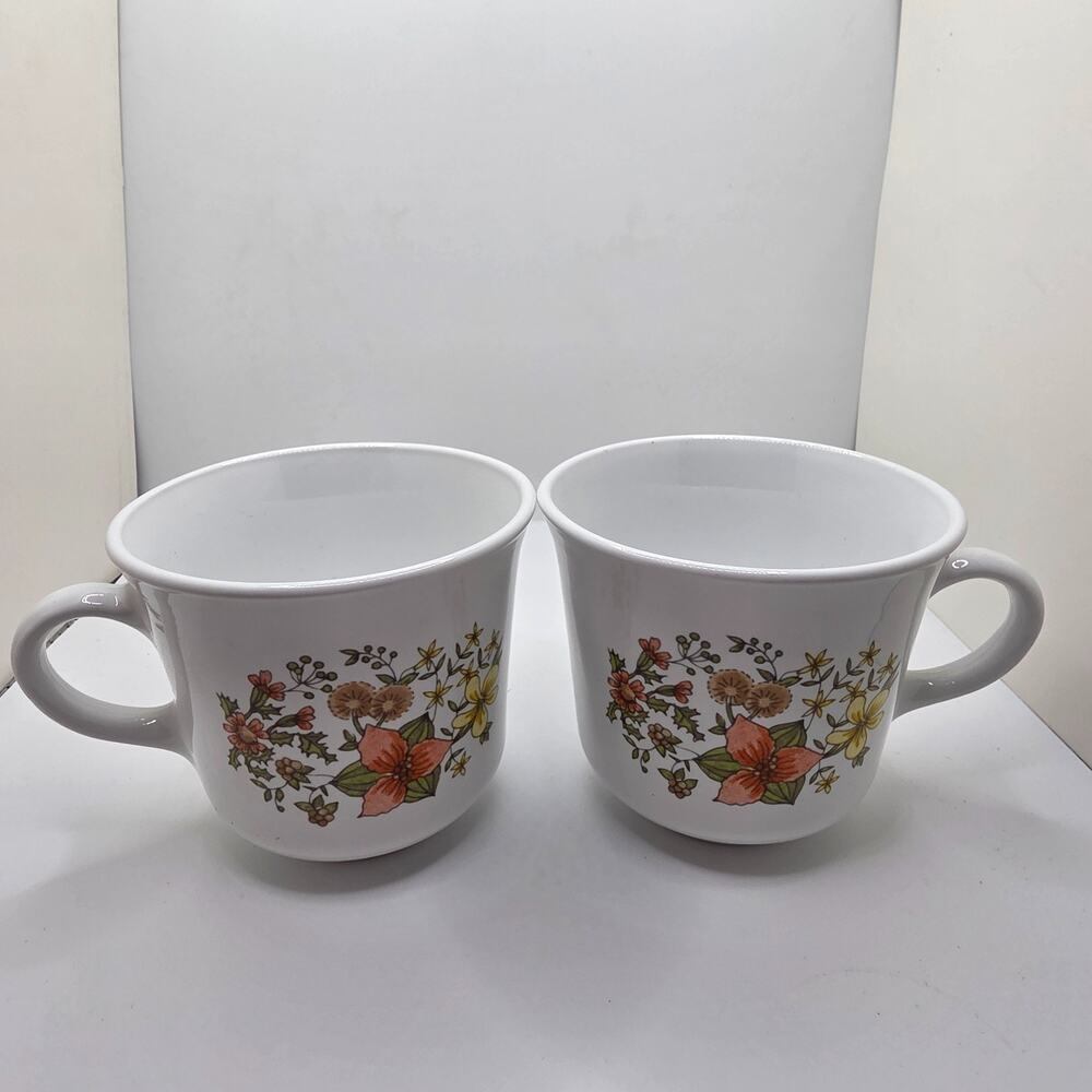 Corelle Corning Floral Coffee Cups Set of 2 Vintage Milk Glass Mugs